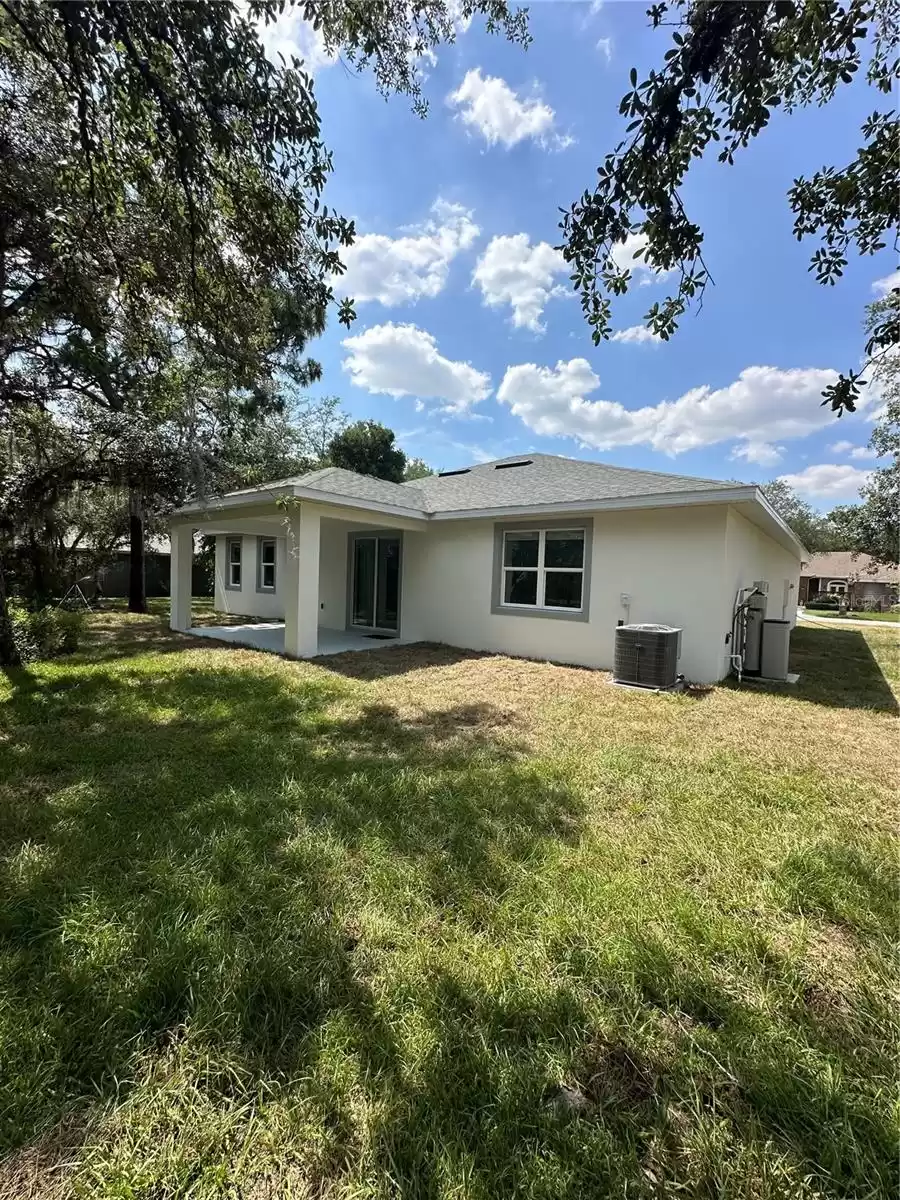 2828 SEQUOYAH DRIVE, HAINES CITY, Florida 33844, 3 Bedrooms Bedrooms, ,2 BathroomsBathrooms,Residential,For Sale,SEQUOYAH,MFRO6209035