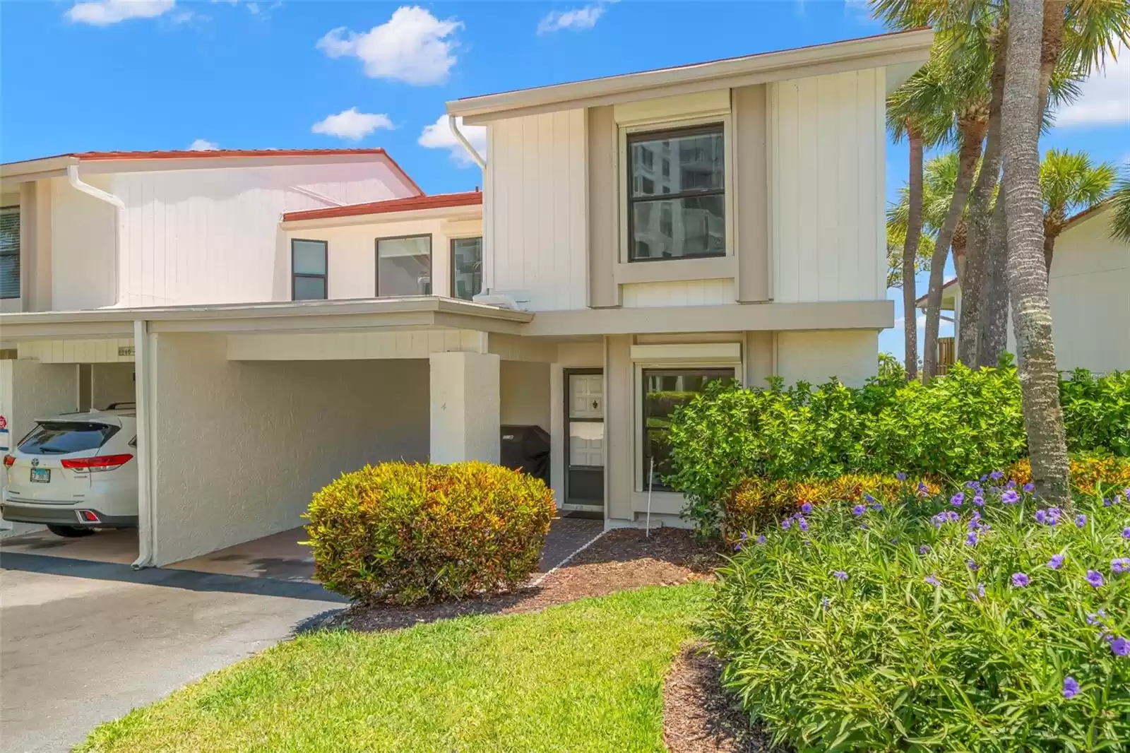 6260 SUN BOULEVARD, SAINT PETERSBURG, Florida 33715, 3 Bedrooms Bedrooms, ,3 BathroomsBathrooms,Residential,For Sale,SUN,MFRU8243370