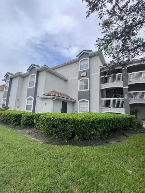 14049 FAIRWAY ISLAND DRIVE, ORLANDO, Florida 32837, 1 Bedroom Bedrooms, ,1 BathroomBathrooms,Residential,For Sale,FAIRWAY ISLAND,MFRS5095241