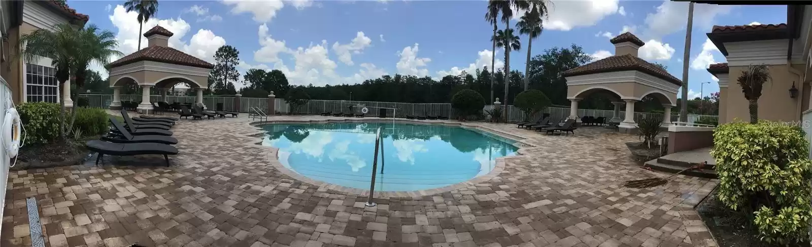 14049 FAIRWAY ISLAND DRIVE, ORLANDO, Florida 32837, 1 Bedroom Bedrooms, ,1 BathroomBathrooms,Residential,For Sale,FAIRWAY ISLAND,MFRS5088768