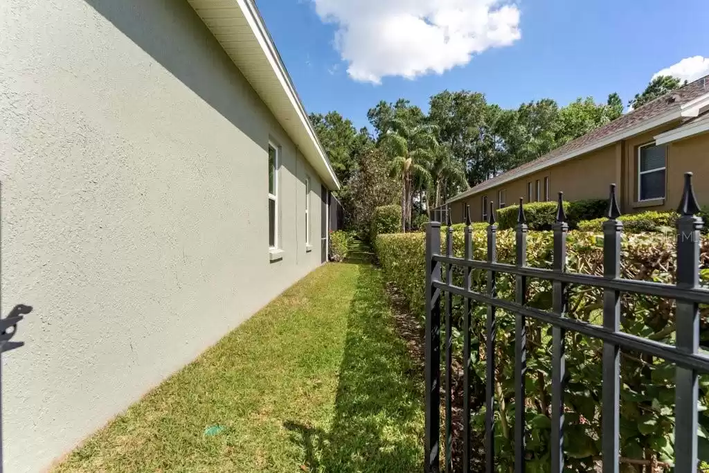 836 SUMMERFIELD DRIVE, LAKELAND, Florida 33803, 4 Bedrooms Bedrooms, ,3 BathroomsBathrooms,Residential,For Sale,SUMMERFIELD,MFRP4930497