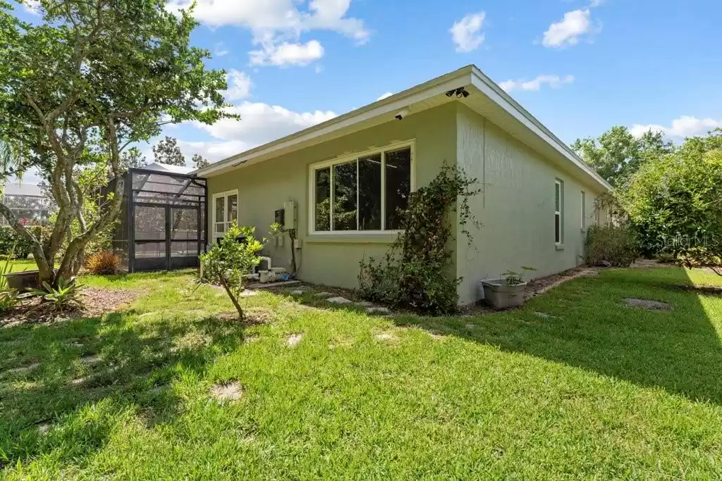 836 SUMMERFIELD DRIVE, LAKELAND, Florida 33803, 4 Bedrooms Bedrooms, ,3 BathroomsBathrooms,Residential,For Sale,SUMMERFIELD,MFRP4930497