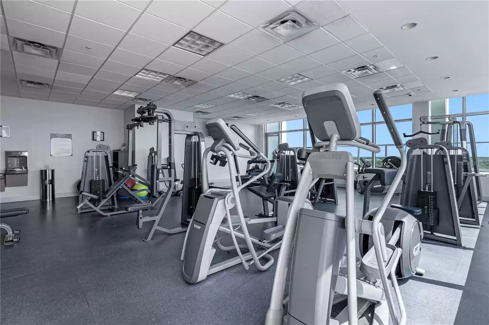 Rooftop gym, flanking pool side