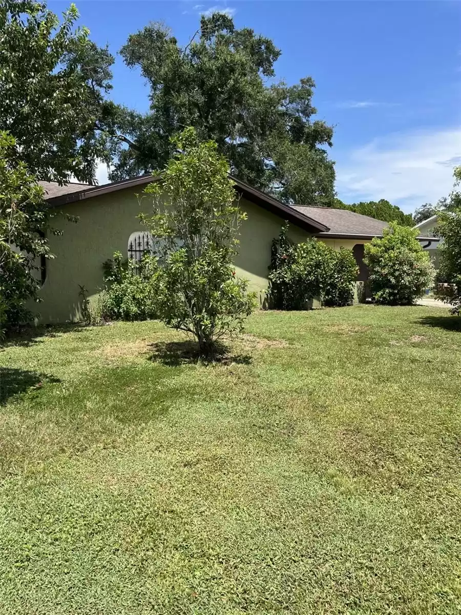 31205 LANCEWOOD DRIVE, BROOKSVILLE, Florida 34602, 2 Bedrooms Bedrooms, ,2 BathroomsBathrooms,Residential,For Sale,LANCEWOOD,MFRT3531107