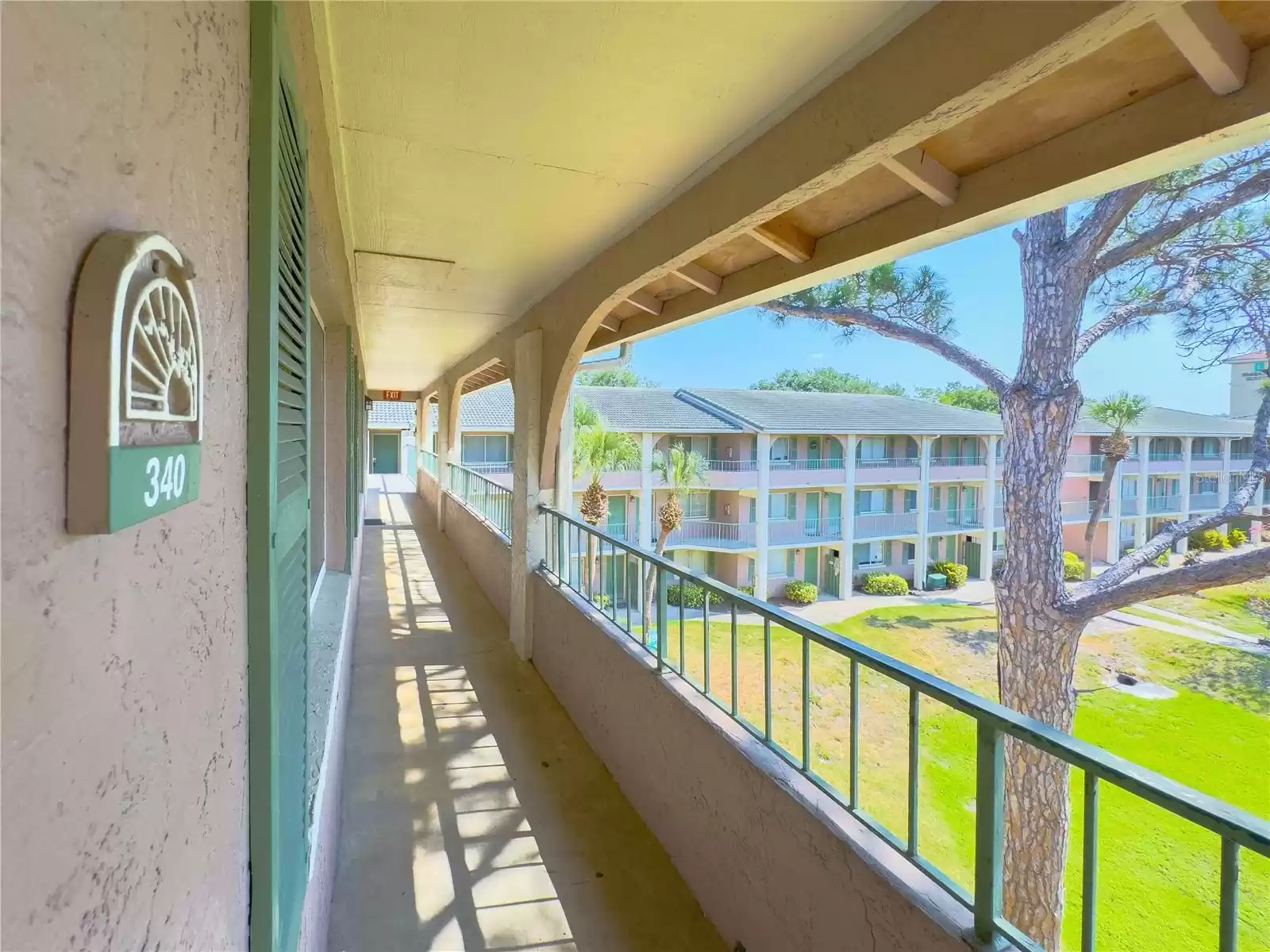 115 OYSTER BAY CIRCLE, ALTAMONTE SPRINGS, Florida 32701, 2 Bedrooms Bedrooms, ,2 BathroomsBathrooms,Residential,For Sale,OYSTER BAY,MFRO6202812