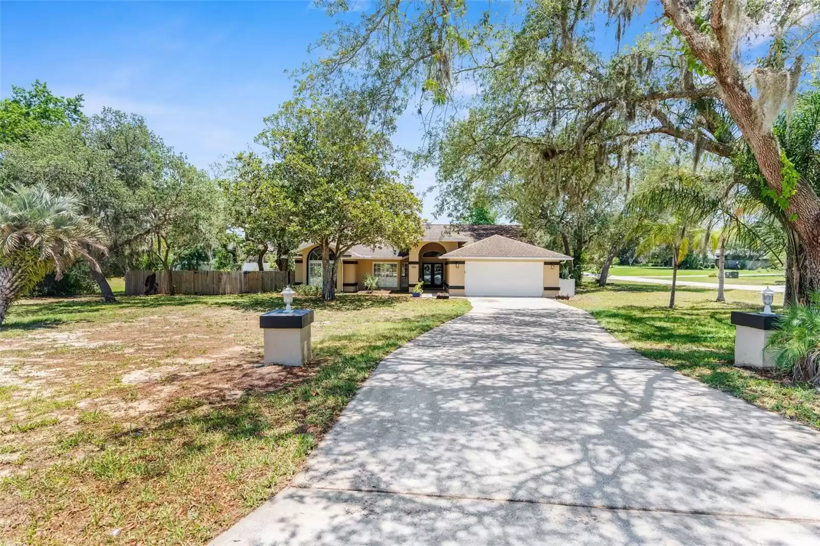 5184 SANDRA DRIVE, WEEKI WACHEE, Florida 34607, 4 Bedrooms Bedrooms, ,2 BathroomsBathrooms,Residential,For Sale,SANDRA,MFRW7865012