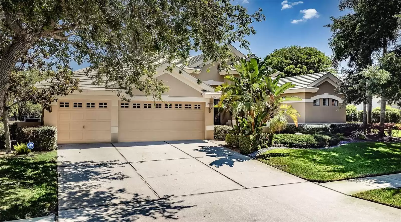 Spacious Driveway and 3 Car Garage