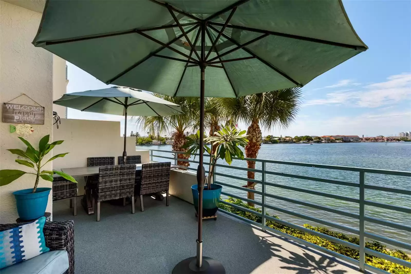 7922 SAILBOAT KEY BOULEVARD, SOUTH PASADENA, Florida 33707, 2 Bedrooms Bedrooms, ,2 BathroomsBathrooms,Residential,For Sale,SAILBOAT KEY,MFRU8216742