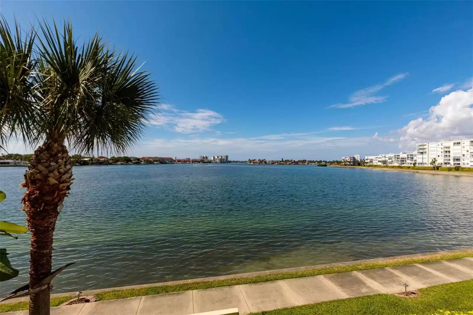 7922 SAILBOAT KEY BOULEVARD, SOUTH PASADENA, Florida 33707, 2 Bedrooms Bedrooms, ,2 BathroomsBathrooms,Residential,For Sale,SAILBOAT KEY,MFRU8216742