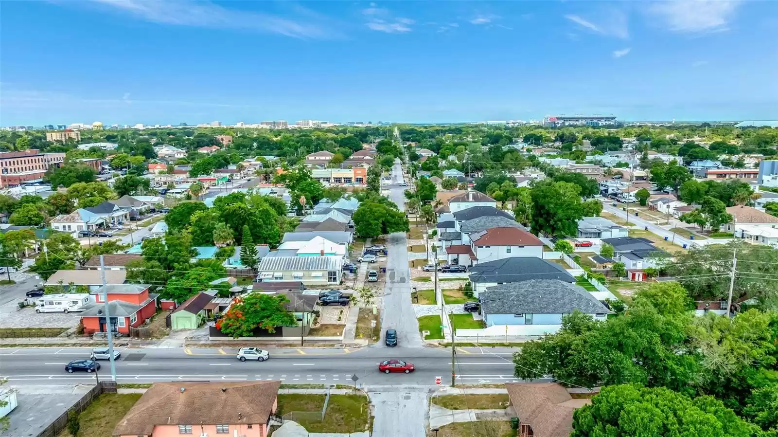 2918 SAINT JOHN STREET, TAMPA, Florida 33607, 3 Bedrooms Bedrooms, ,2 BathroomsBathrooms,Residential,For Sale,SAINT JOHN,MFRT3517148