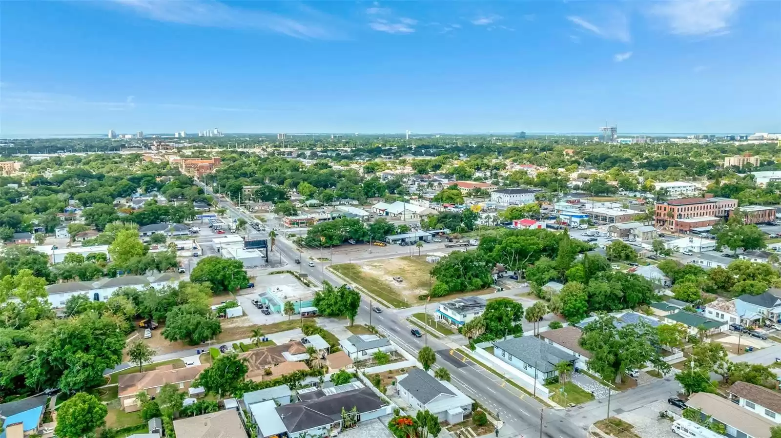 2918 SAINT JOHN STREET, TAMPA, Florida 33607, 3 Bedrooms Bedrooms, ,2 BathroomsBathrooms,Residential,For Sale,SAINT JOHN,MFRT3517148