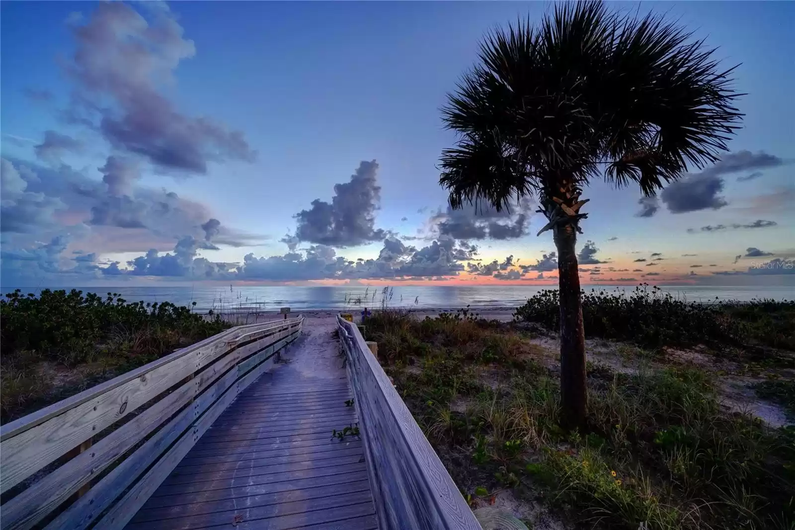 Located along the Gulf Coast of Florida, Indian Rocks Beach has over 2.5 miles of beautiful beaches and access areas.