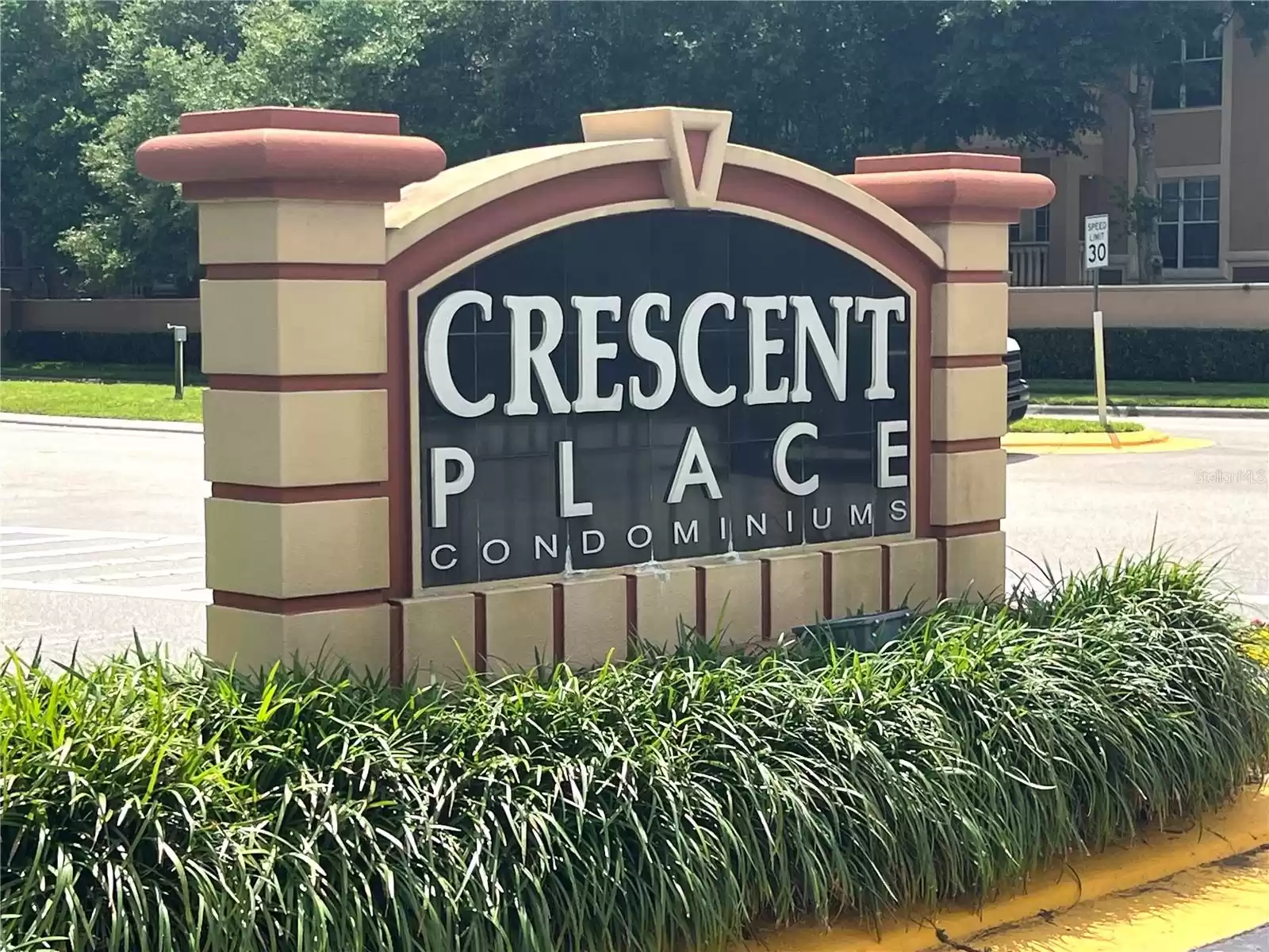 Cresent Place Community Sign