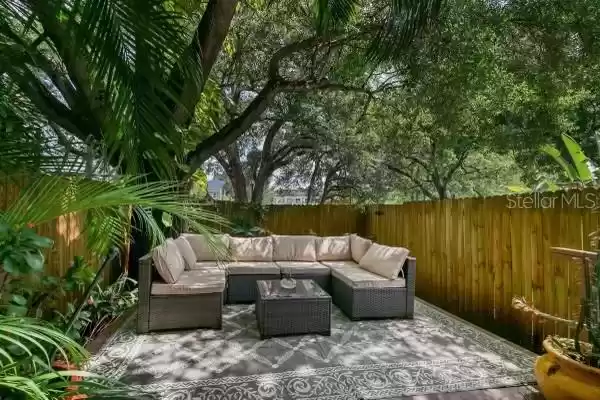 1506 BAY VILLA PLACE, TAMPA, Florida 33629, 3 Bedrooms Bedrooms, ,3 BathroomsBathrooms,Residential,For Sale,BAY VILLA,MFRT3530327