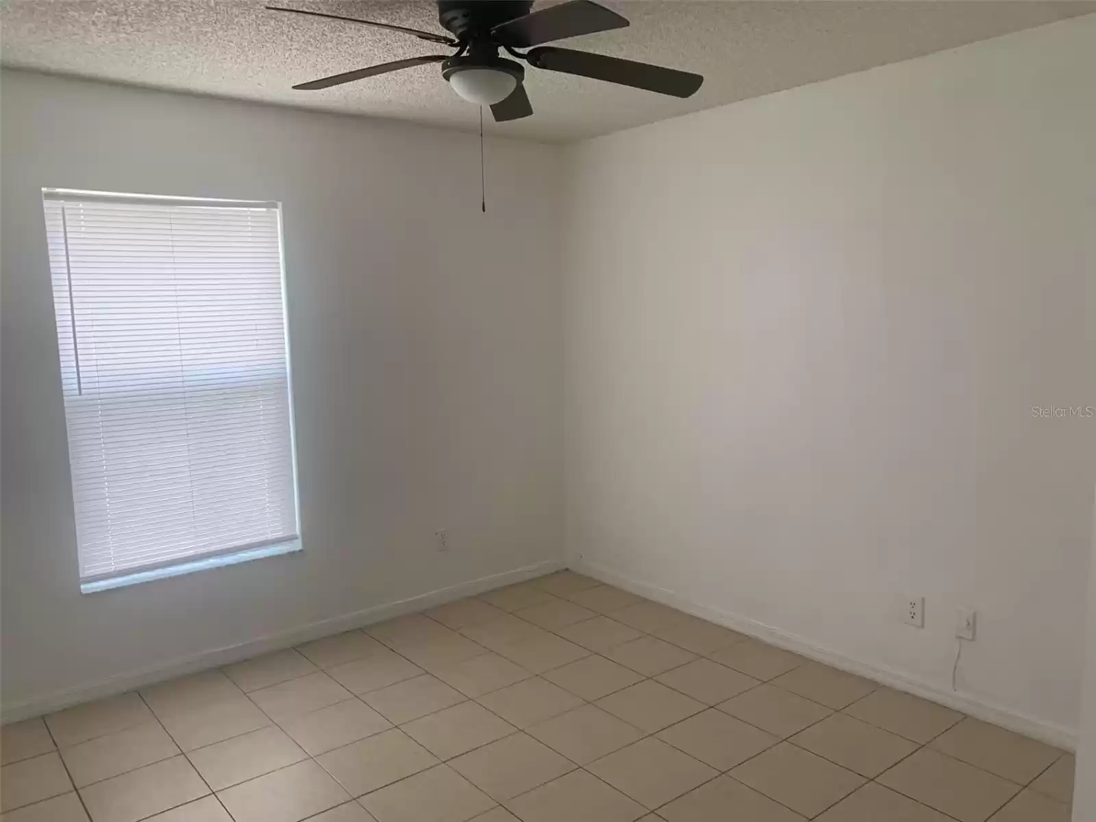 14601 EAGLES CROSSING DRIVE, ORLANDO, Florida 32837, 4 Bedrooms Bedrooms, ,2 BathroomsBathrooms,Residential Lease,For Rent,EAGLES CROSSING,MFRS5106323