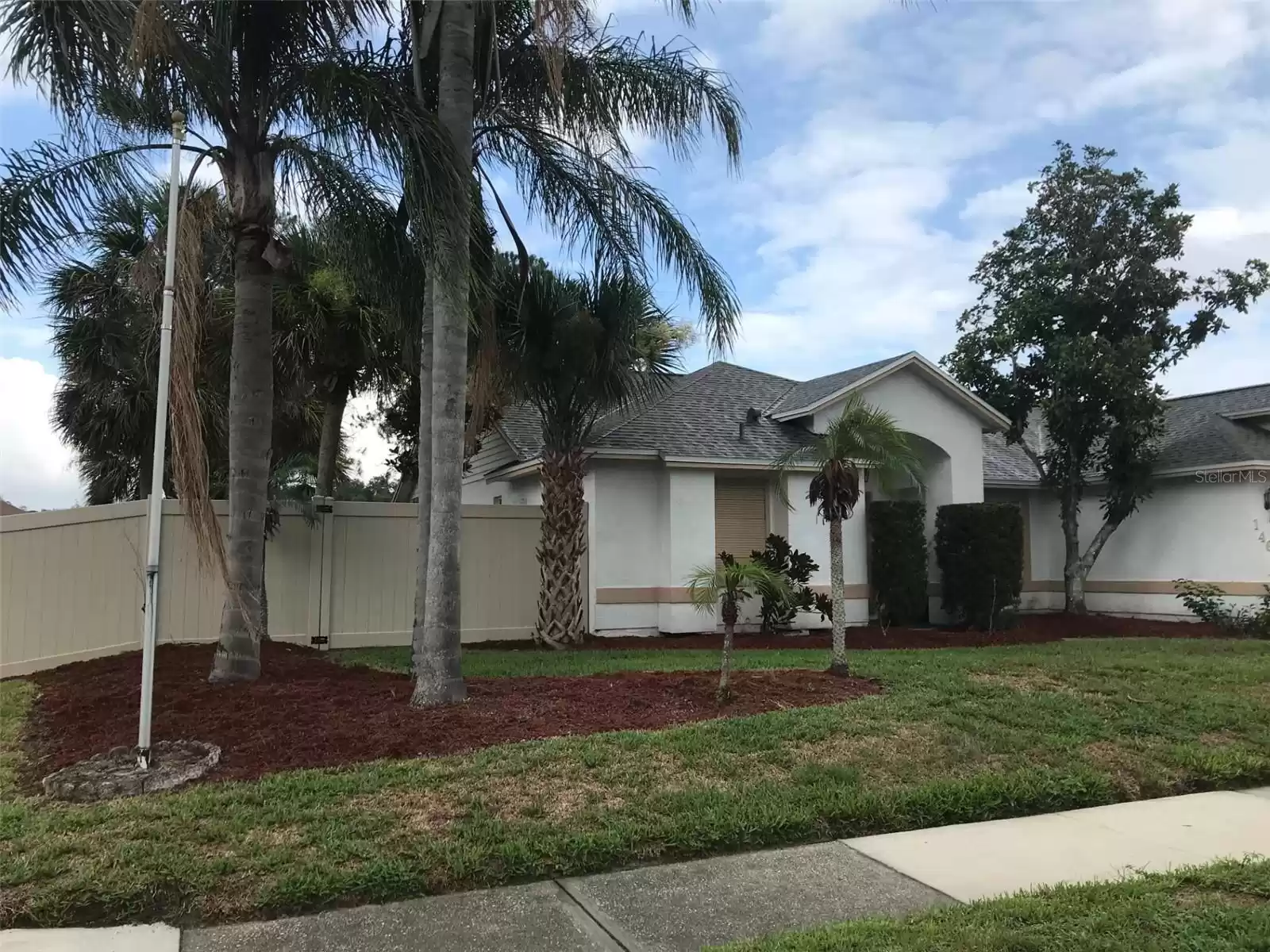 14601 EAGLES CROSSING DRIVE, ORLANDO, Florida 32837, 4 Bedrooms Bedrooms, ,2 BathroomsBathrooms,Residential Lease,For Rent,EAGLES CROSSING,MFRS5106323