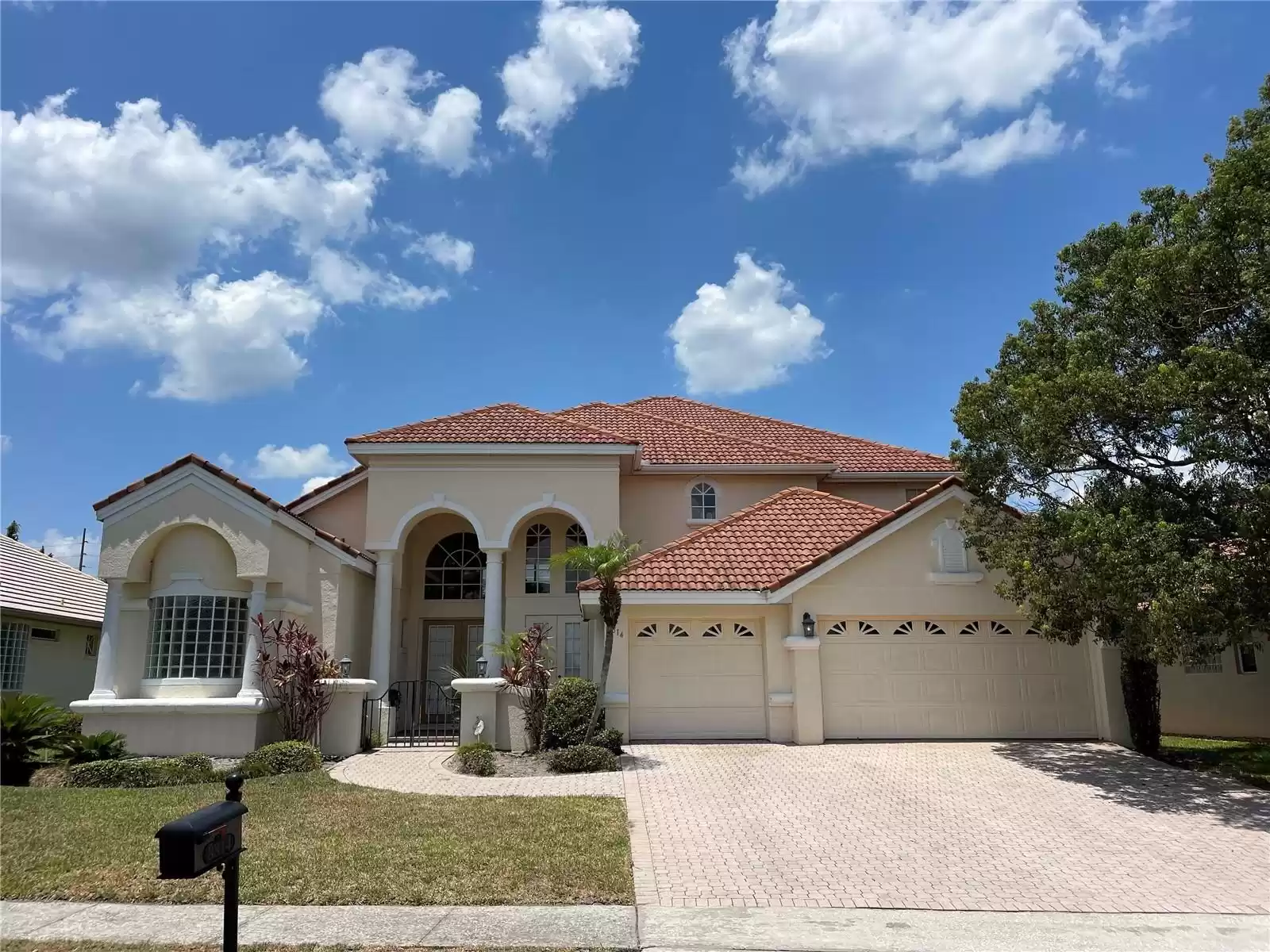 8814 PHILLIPS BAY DRIVE, ORLANDO, Florida 32836, 6 Bedrooms Bedrooms, ,4 BathroomsBathrooms,Residential Lease,For Rent,PHILLIPS BAY,MFRO6212077