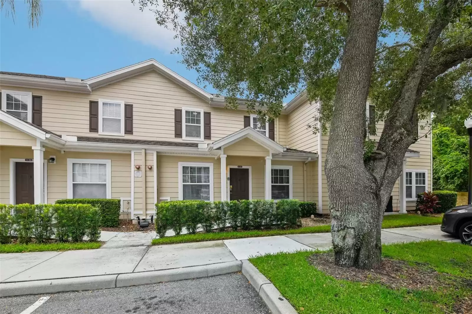 2901 EDENSHIRE WAY, KISSIMMEE, Florida 34746, 3 Bedrooms Bedrooms, ,2 BathroomsBathrooms,Residential,For Sale,EDENSHIRE,MFRS5105602