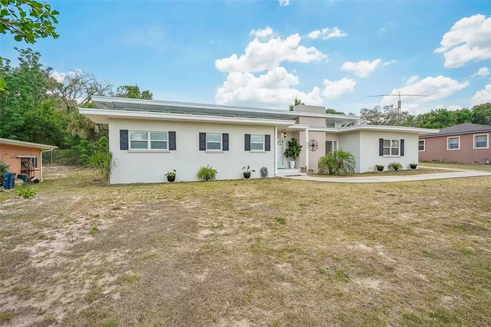 932 CAMPBELL AVENUE, LAKE WALES, Florida 33853, 3 Bedrooms Bedrooms, ,2 BathroomsBathrooms,Residential,For Sale,CAMPBELL,MFRO6211891