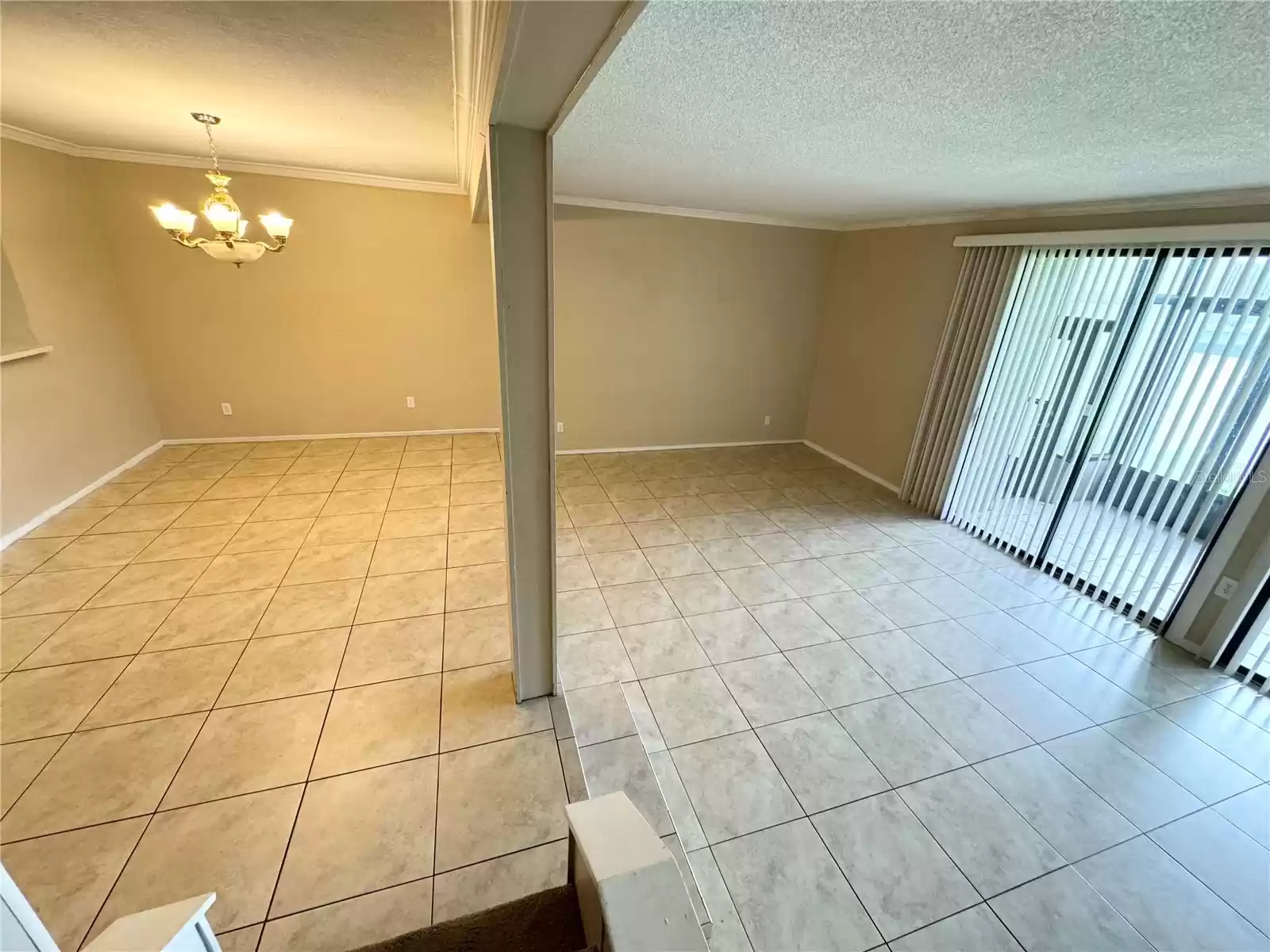 148 MAITLAND AVENUE, ALTAMONTE SPRINGS, Florida 32701, 3 Bedrooms Bedrooms, ,2 BathroomsBathrooms,Residential,For Sale,MAITLAND,MFRO6211654