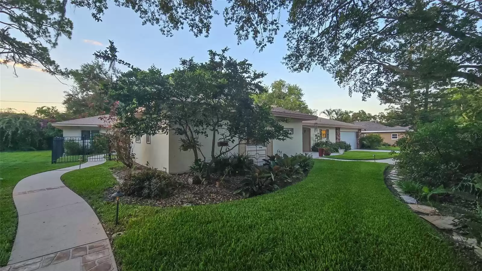 229 57TH AVENUE, SAINT PETERSBURG, Florida 33705, 4 Bedrooms Bedrooms, ,3 BathroomsBathrooms,Residential,For Sale,57TH,MFRU8245449