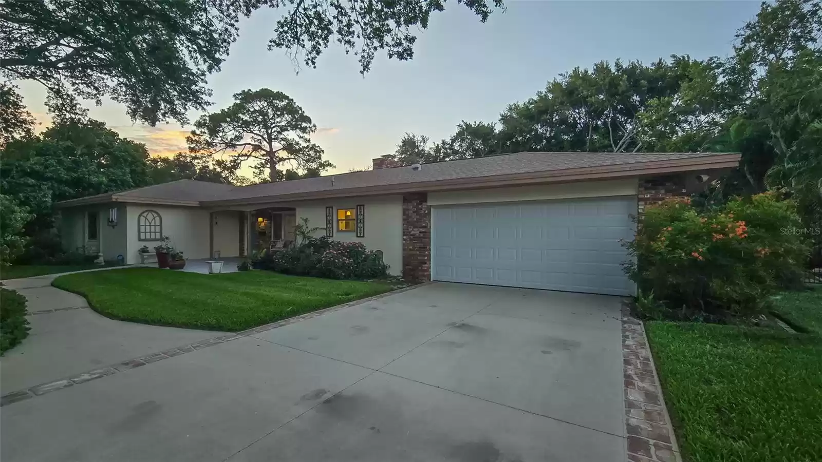 229 57TH AVENUE, SAINT PETERSBURG, Florida 33705, 4 Bedrooms Bedrooms, ,3 BathroomsBathrooms,Residential,For Sale,57TH,MFRU8245449