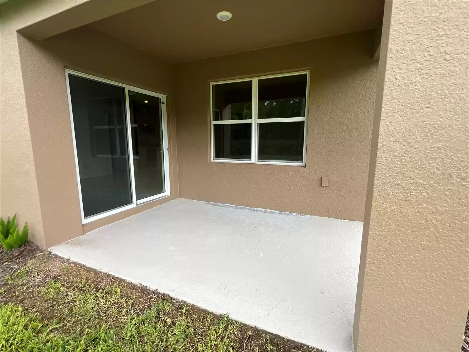 1474 FOUNTAIN VIEW STREET, ORMOND BEACH, Florida 32174, 3 Bedrooms Bedrooms, ,2 BathroomsBathrooms,Residential,For Sale,FOUNTAIN VIEW,MFRO6212704