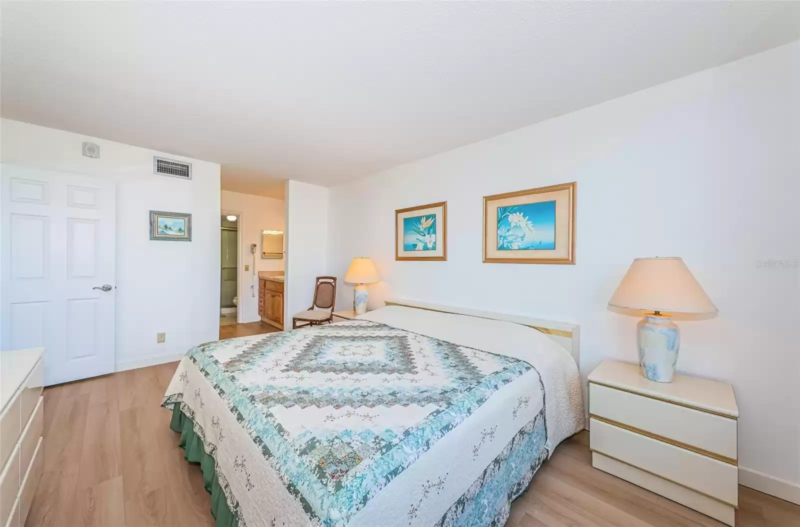 6268 PALMA DEL MAR BOULEVARD, SAINT PETERSBURG, Florida 33715, 2 Bedrooms Bedrooms, ,2 BathroomsBathrooms,Residential,For Sale,PALMA DEL MAR,MFRU8245670