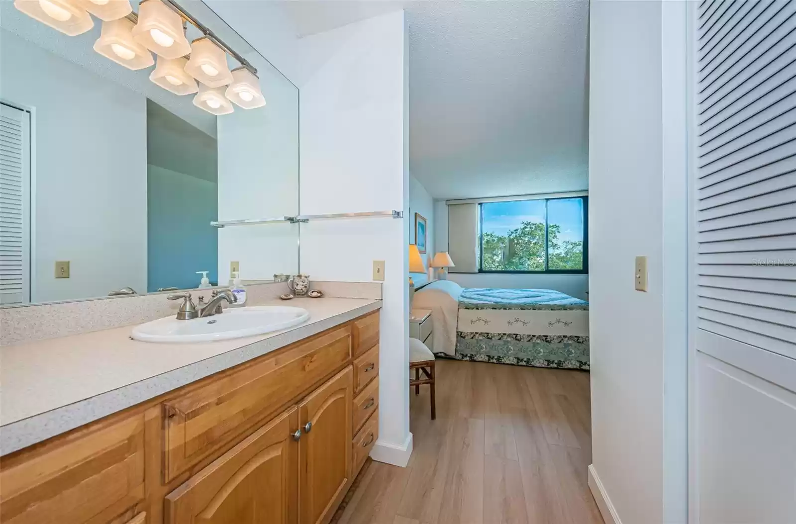 6268 PALMA DEL MAR BOULEVARD, SAINT PETERSBURG, Florida 33715, 2 Bedrooms Bedrooms, ,2 BathroomsBathrooms,Residential,For Sale,PALMA DEL MAR,MFRU8245670