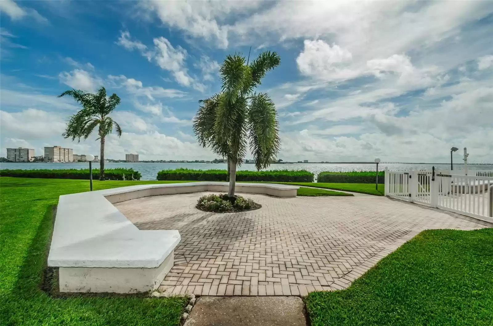 6268 PALMA DEL MAR BOULEVARD, SAINT PETERSBURG, Florida 33715, 2 Bedrooms Bedrooms, ,2 BathroomsBathrooms,Residential,For Sale,PALMA DEL MAR,MFRU8245670