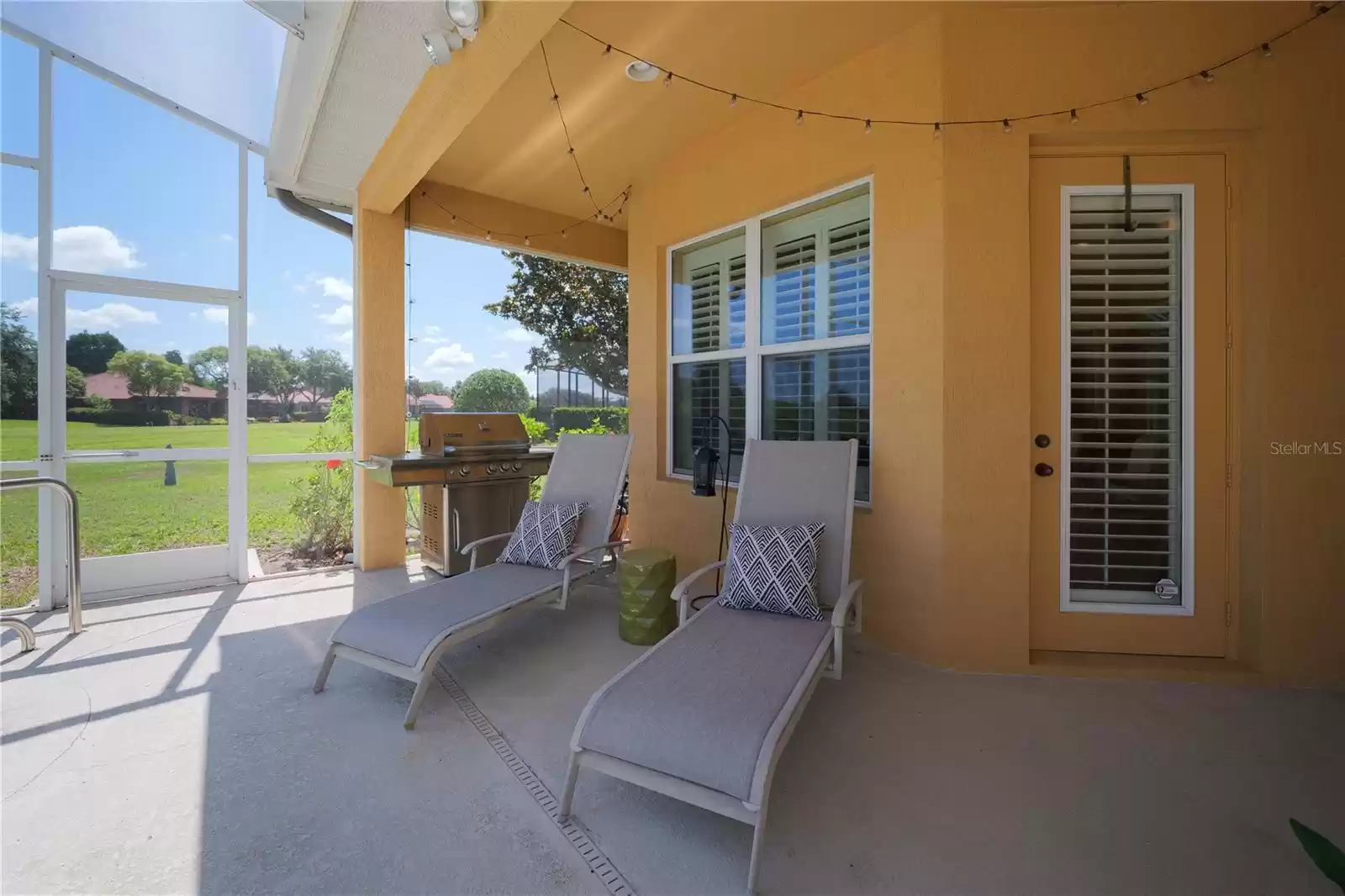 1512 PARILLA CIRCLE, NEW PORT RICHEY, Florida 34655, 4 Bedrooms Bedrooms, ,3 BathroomsBathrooms,Residential,For Sale,PARILLA,MFRT3526430