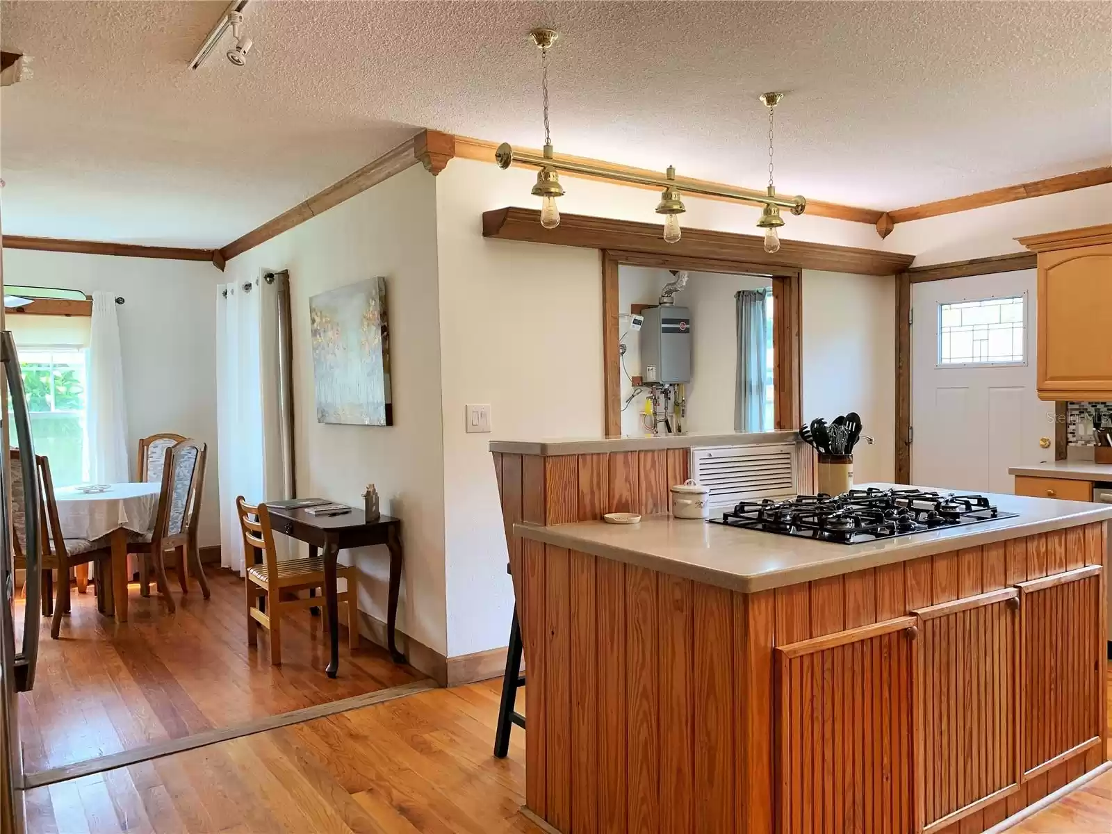 Kitchen Island