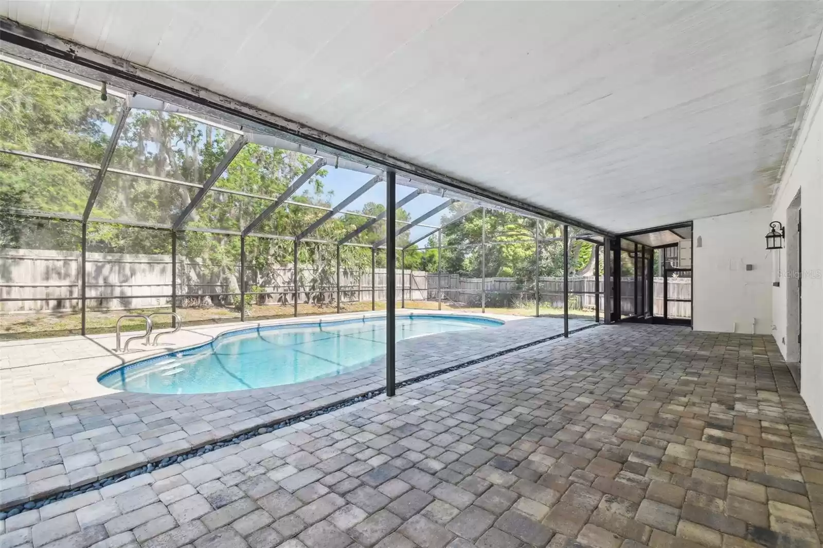 3329 BRIARWOOD LANE, SAFETY HARBOR, Florida 34695, 4 Bedrooms Bedrooms, ,2 BathroomsBathrooms,Residential,For Sale,BRIARWOOD,MFRU8245513