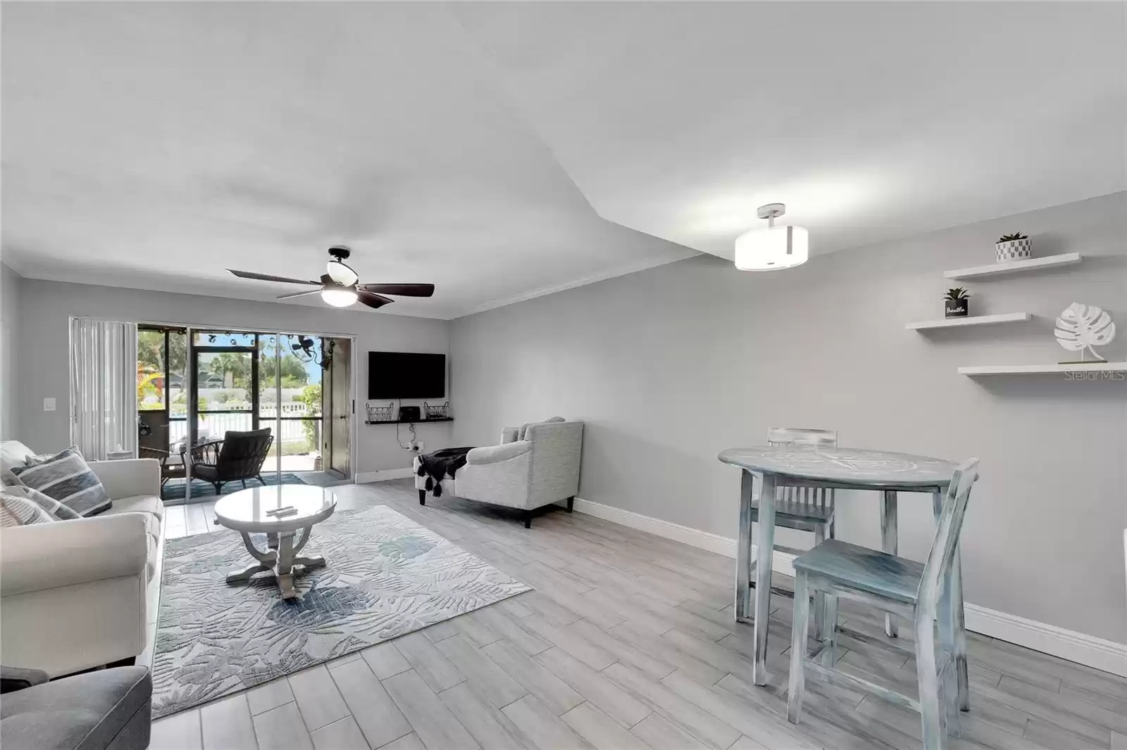 1028 APOLLO BEACH BOULEVARD, APOLLO BEACH, Florida 33572, 2 Bedrooms Bedrooms, ,2 BathroomsBathrooms,Residential,For Sale,APOLLO BEACH,MFRT3530857