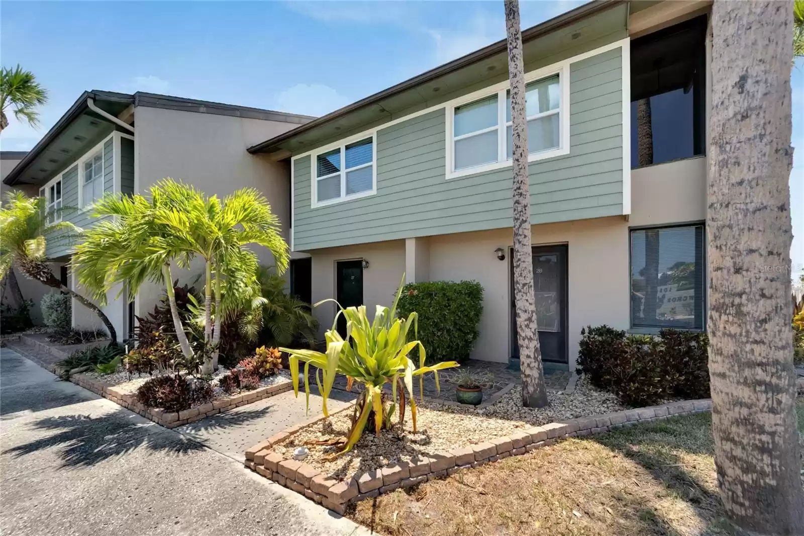 1028 APOLLO BEACH BOULEVARD, APOLLO BEACH, Florida 33572, 2 Bedrooms Bedrooms, ,2 BathroomsBathrooms,Residential,For Sale,APOLLO BEACH,MFRT3530857