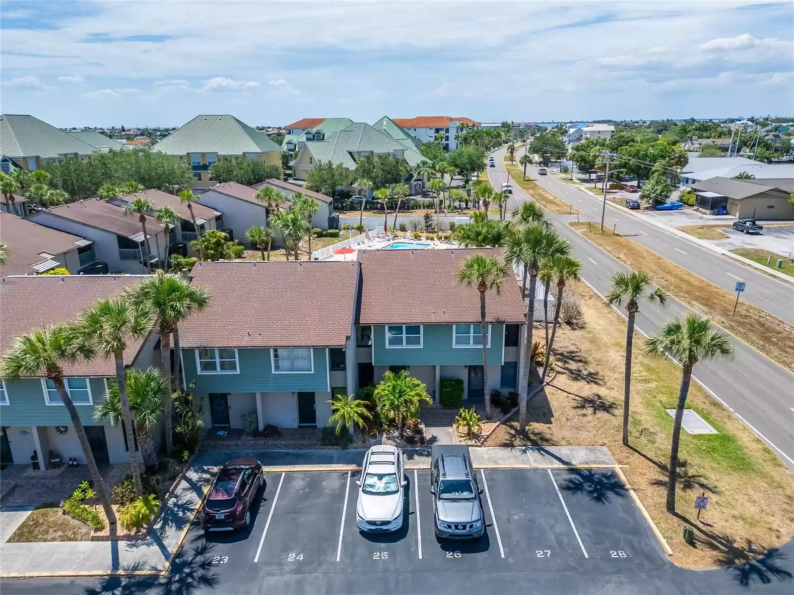 1028 APOLLO BEACH BOULEVARD, APOLLO BEACH, Florida 33572, 2 Bedrooms Bedrooms, ,2 BathroomsBathrooms,Residential,For Sale,APOLLO BEACH,MFRT3530857