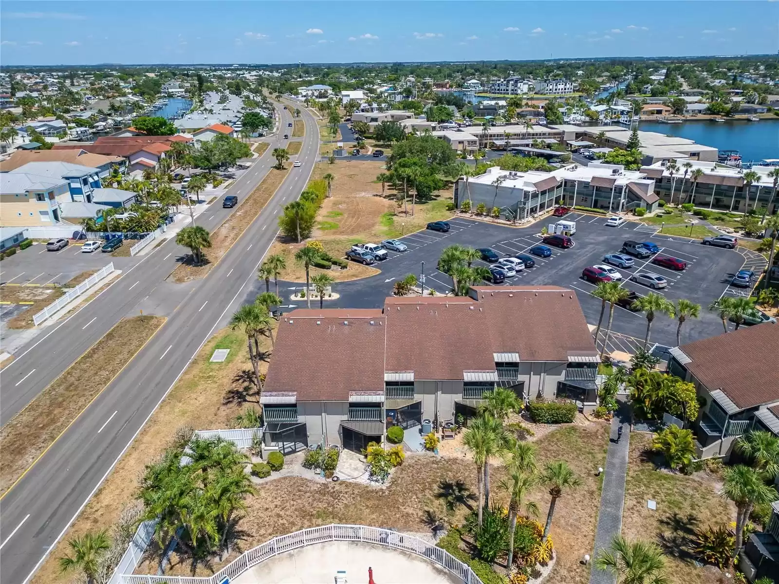 1028 APOLLO BEACH BOULEVARD, APOLLO BEACH, Florida 33572, 2 Bedrooms Bedrooms, ,2 BathroomsBathrooms,Residential,For Sale,APOLLO BEACH,MFRT3530857