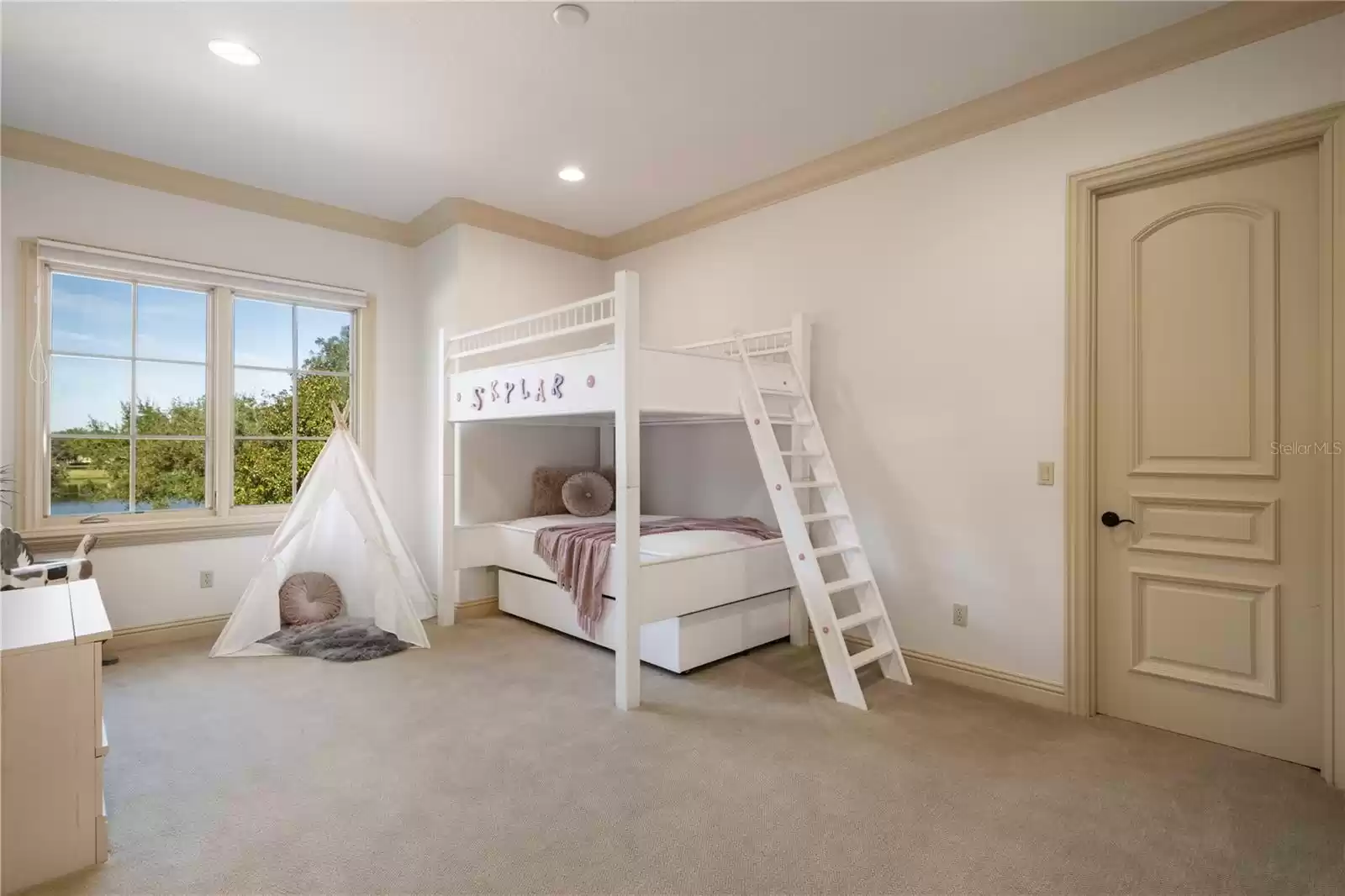 Upstairs Ensuite Bedroom #3 w/pond view