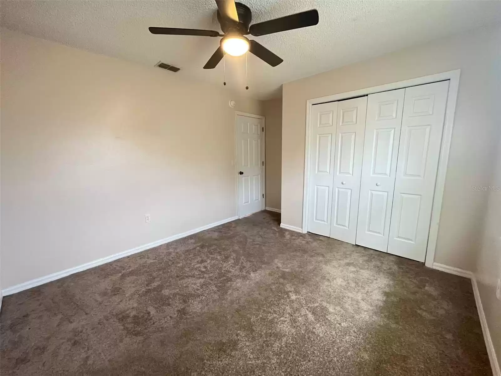 667 BASINGSTOKE COURT, KISSIMMEE, Florida 34758, 3 Bedrooms Bedrooms, ,2 BathroomsBathrooms,Residential Lease,For Rent,BASINGSTOKE,MFRS5106549