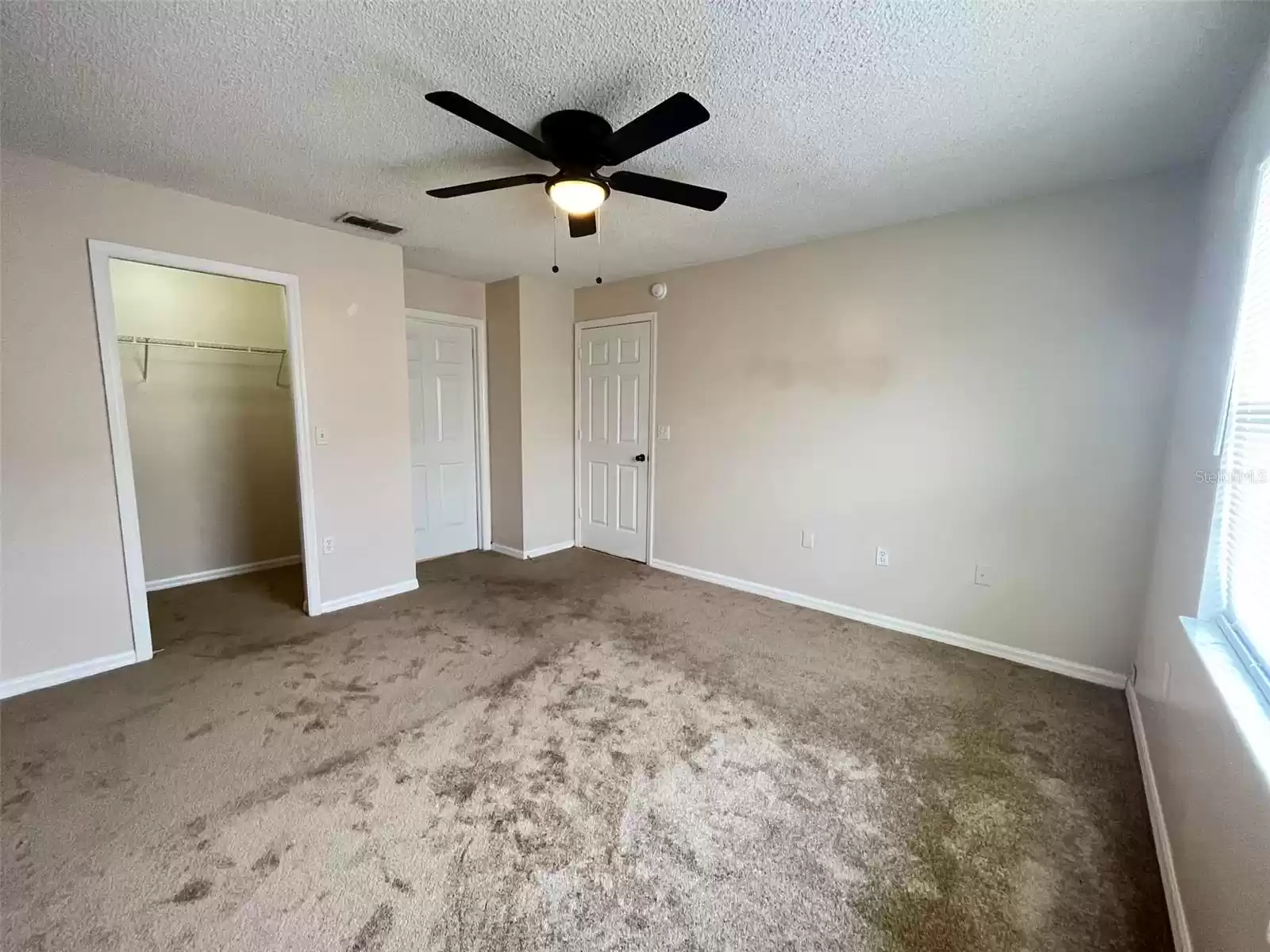 667 BASINGSTOKE COURT, KISSIMMEE, Florida 34758, 3 Bedrooms Bedrooms, ,2 BathroomsBathrooms,Residential Lease,For Rent,BASINGSTOKE,MFRS5106549