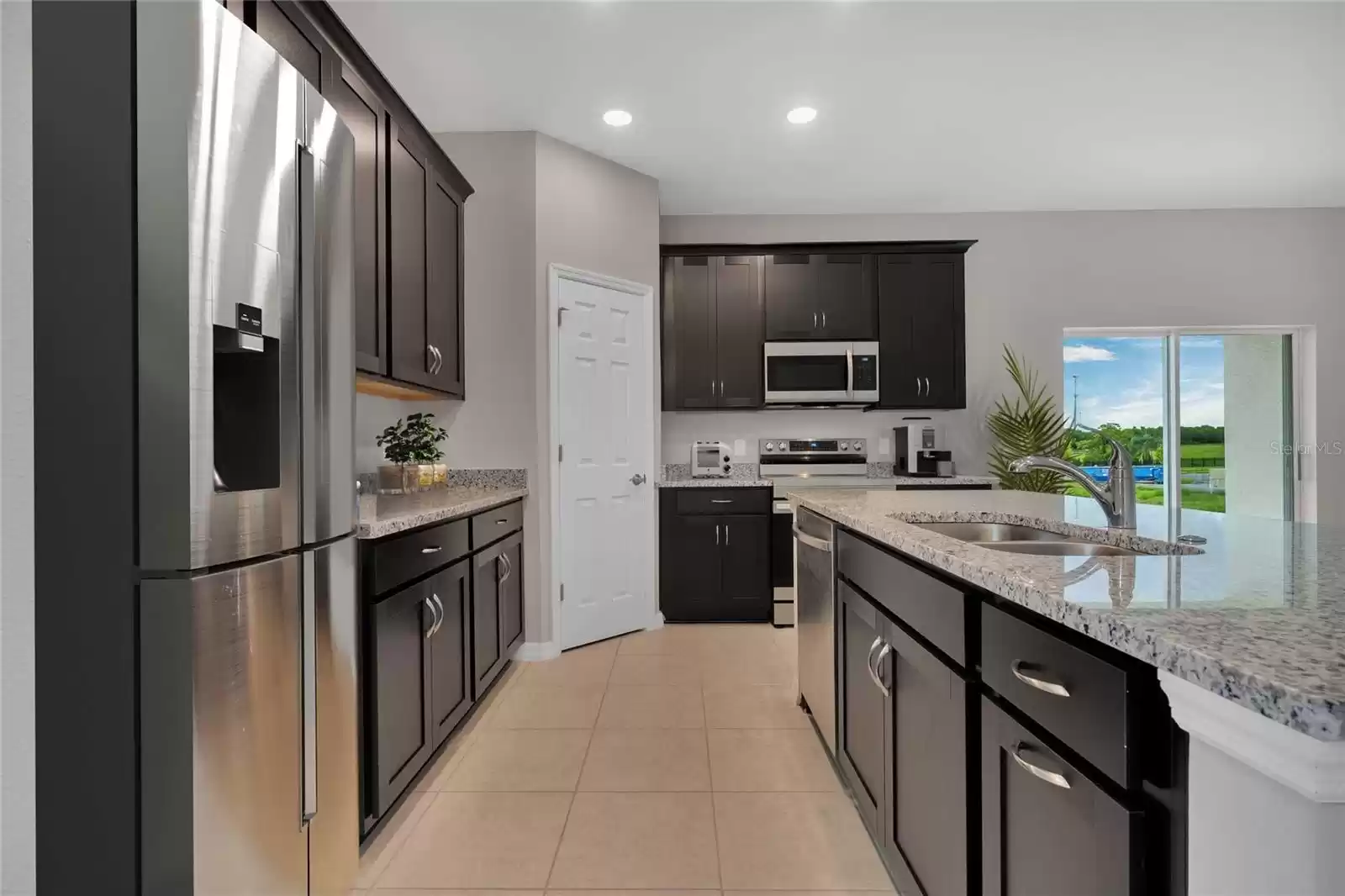 1088 PATRIOT LOOP, HAINES CITY, Florida 33844, 4 Bedrooms Bedrooms, ,3 BathroomsBathrooms,Residential,For Sale,PATRIOT,0,MFRO6203292
