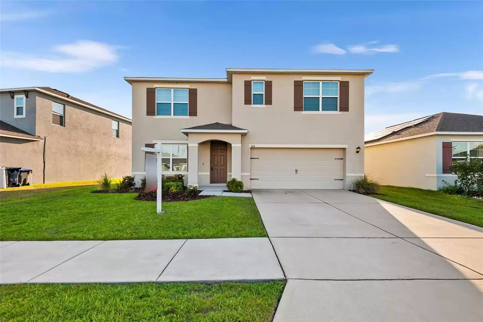 324 SUMMERSHORE DRIVE, AUBURNDALE, Florida 33823, 5 Bedrooms Bedrooms, ,3 BathroomsBathrooms,Residential,For Sale,SUMMERSHORE,MFRT3533057