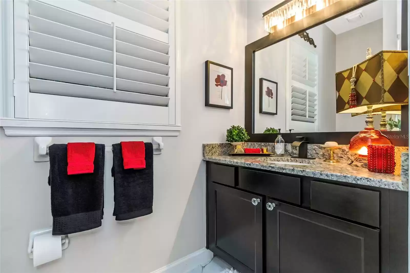 Hall bath with granite counter