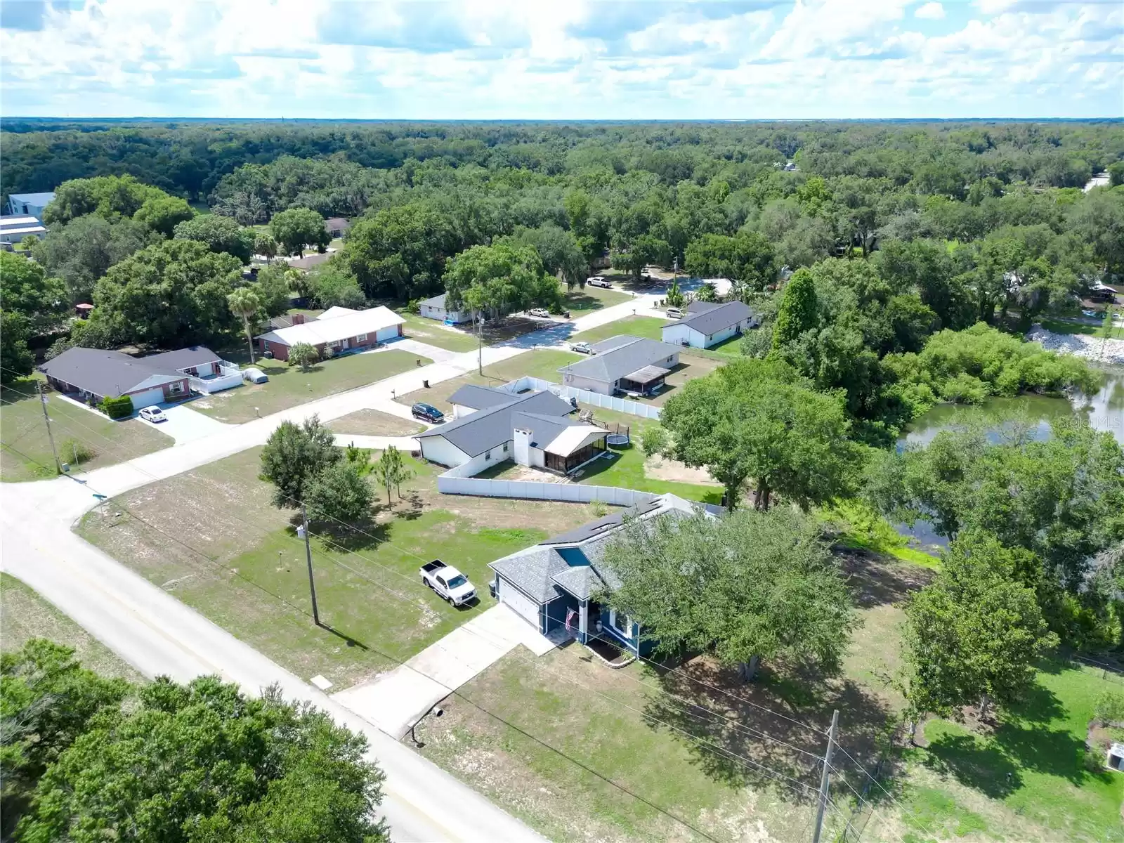 4285 MEADOWOOD DRIVE, MULBERRY, Florida 33860, 3 Bedrooms Bedrooms, ,2 BathroomsBathrooms,Residential,For Sale,MEADOWOOD,MFRT3533421