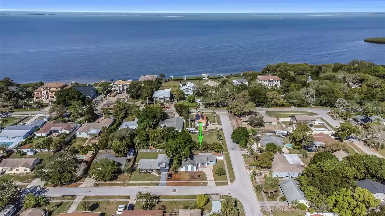 1004 GREENLEAF WAY, TARPON SPRINGS, Florida 34689, 3 Bedrooms Bedrooms, ,2 BathroomsBathrooms,Residential,For Sale,GREENLEAF,MFRG5080650