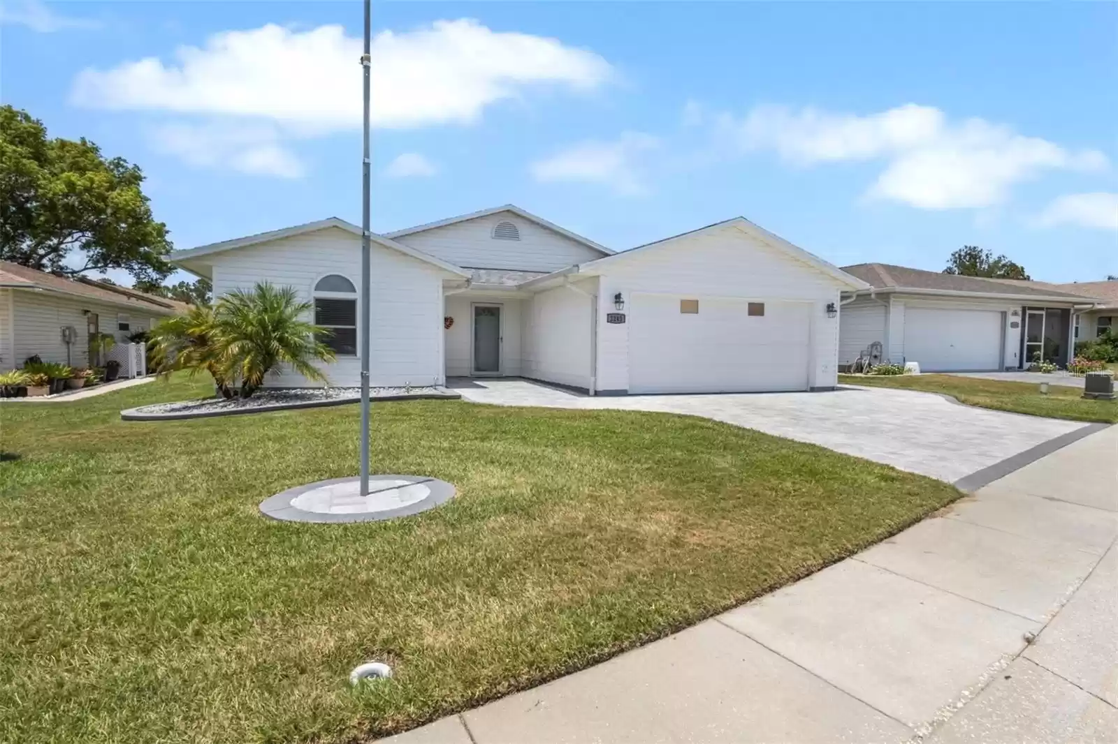 2243 GRAND CYPRESS DRIVE, LAKELAND, Florida 33810, 3 Bedrooms Bedrooms, ,2 BathroomsBathrooms,Residential,For Sale,GRAND CYPRESS,MFRU8246789