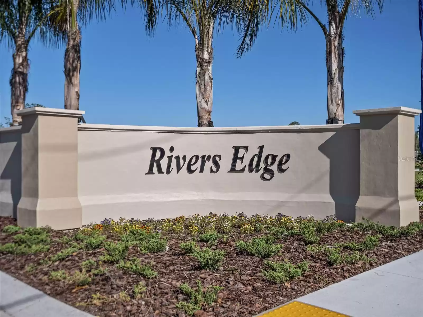 2709 SILVER CANOE DRIVE, EDGEWATER, Florida 32141, 3 Bedrooms Bedrooms, ,2 BathroomsBathrooms,Residential,For Sale,SILVER CANOE,MFRO6215441