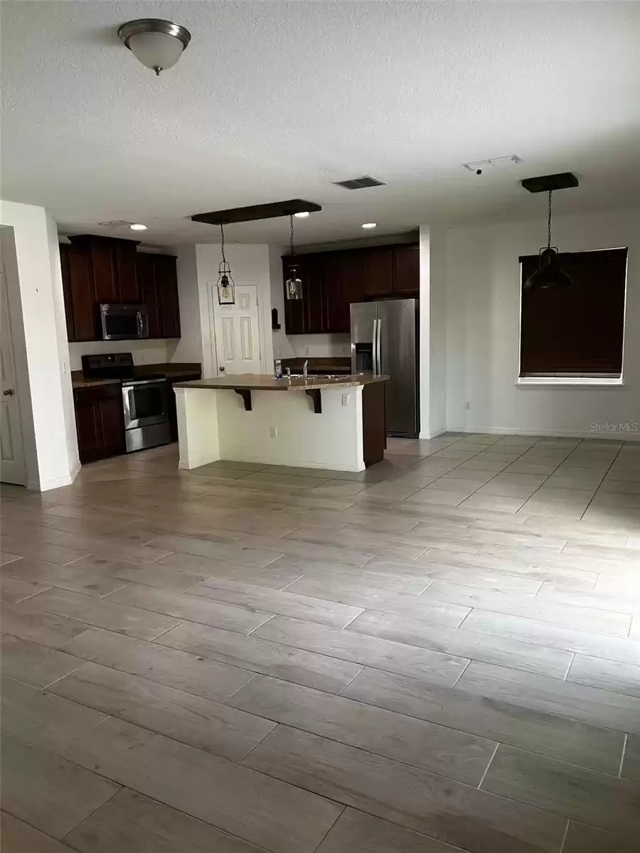 3197 TURRET BAY COURT, KISSIMMEE, Florida 34743, 4 Bedrooms Bedrooms, ,2 BathroomsBathrooms,Residential Lease,For Rent,TURRET BAY,MFRS5106975