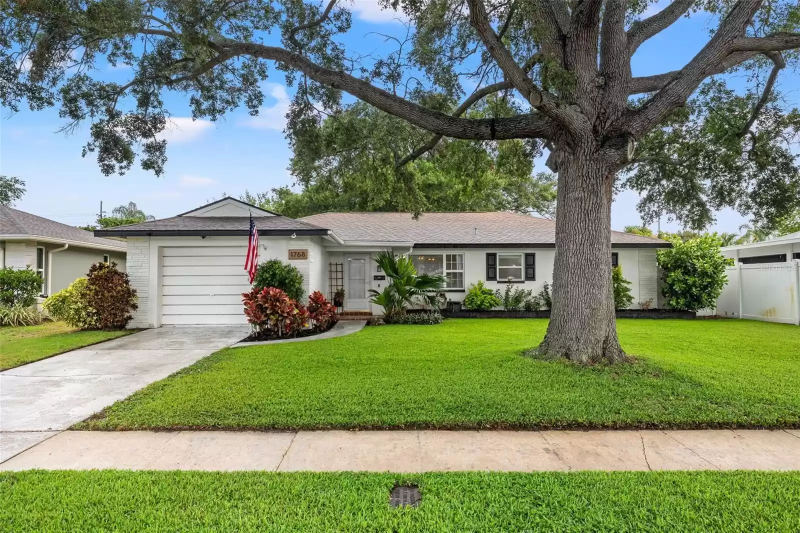 1768 ALGONQUIN DRIVE, CLEARWATER, Florida 33755, 2 Bedrooms Bedrooms, ,2 BathroomsBathrooms,Residential,For Sale,ALGONQUIN,MFRU8247258