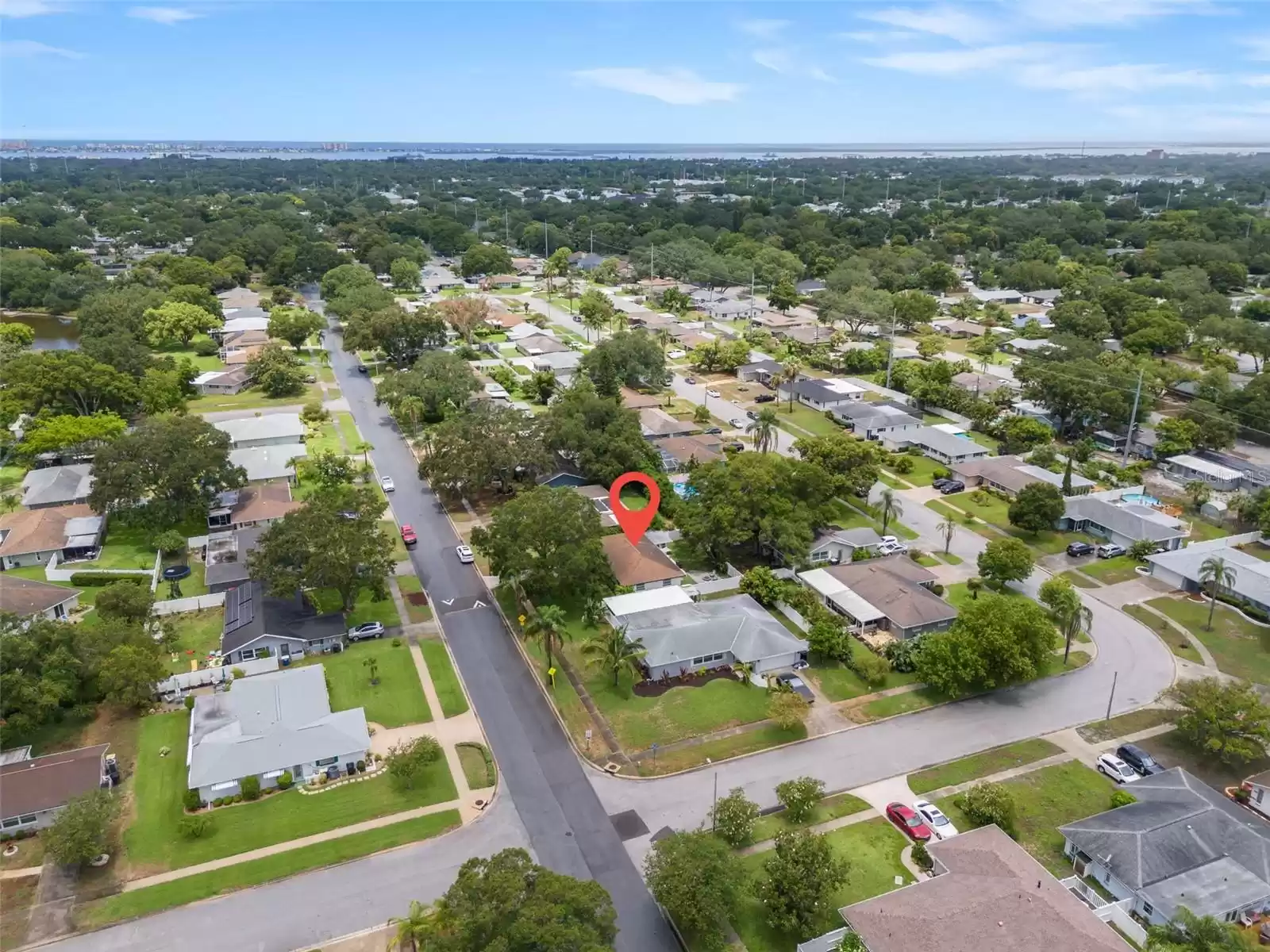 1768 ALGONQUIN DRIVE, CLEARWATER, Florida 33755, 2 Bedrooms Bedrooms, ,2 BathroomsBathrooms,Residential,For Sale,ALGONQUIN,MFRU8247258